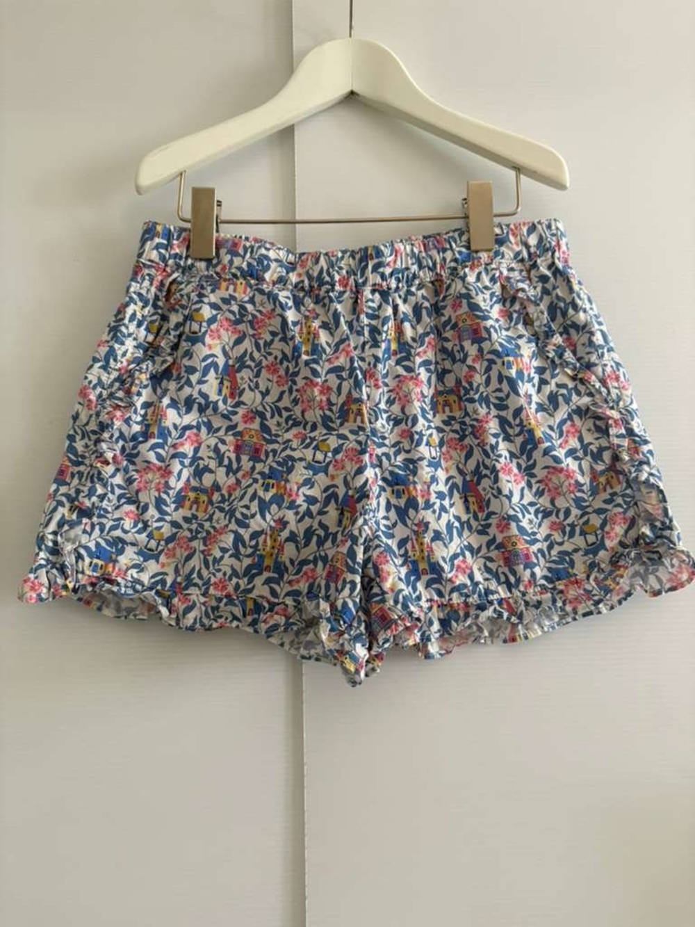 Classic Prep Girl's Milly Shorts in the Liberty Bavaria Print | size L 10-12